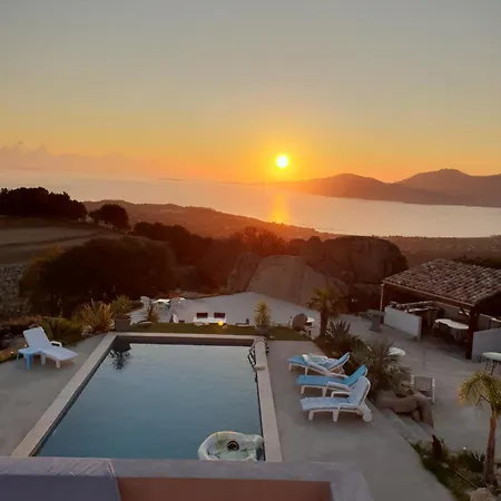 Le Rocher Porticcio (Corsica)