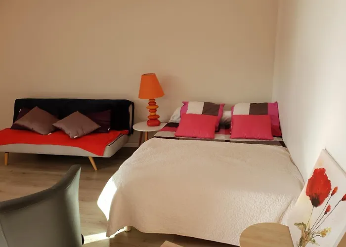 Le Rocher Apartment *