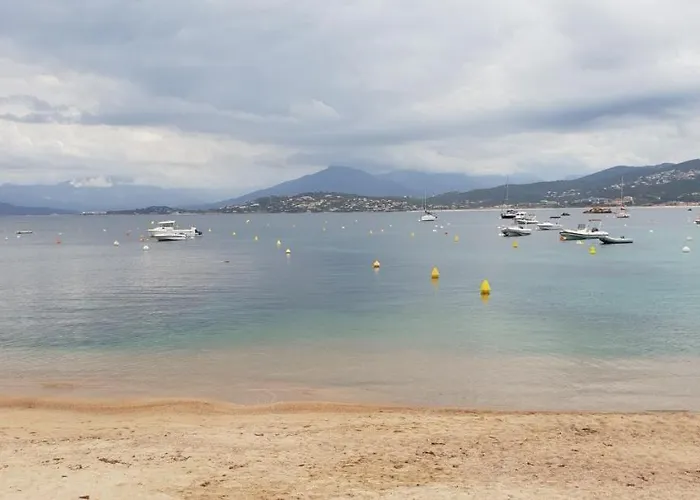 Le Rocher Apartment *